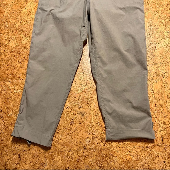 Eddie Bauer Outdoor Hiking Ripstop Capri Tan Pants Sz M - Picture 8 of 12